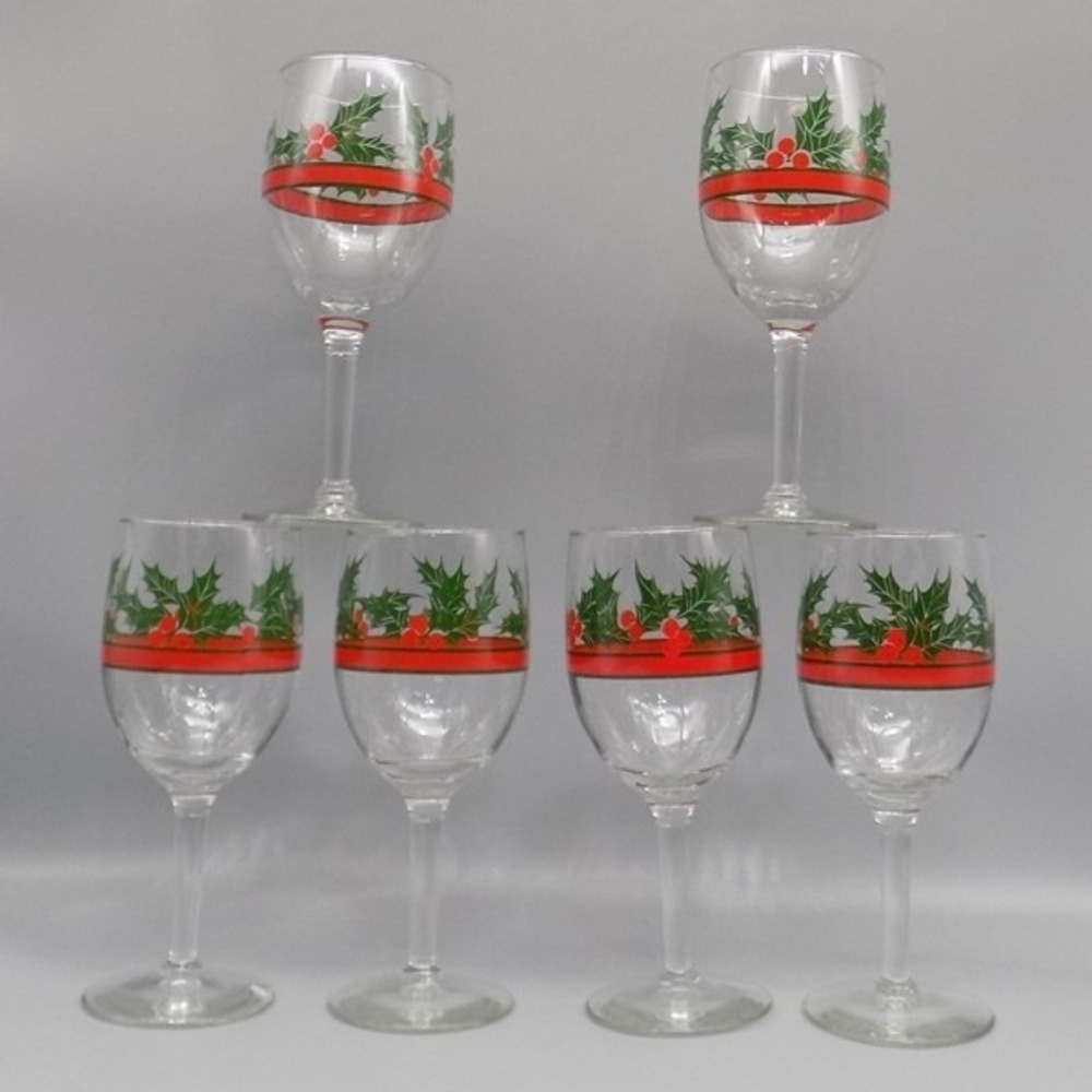 6 Libbey Holly & Berries Wine Glasses Holiday Christmas Water Goblet Vintage